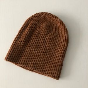 GAP beanie. Brown. One size.